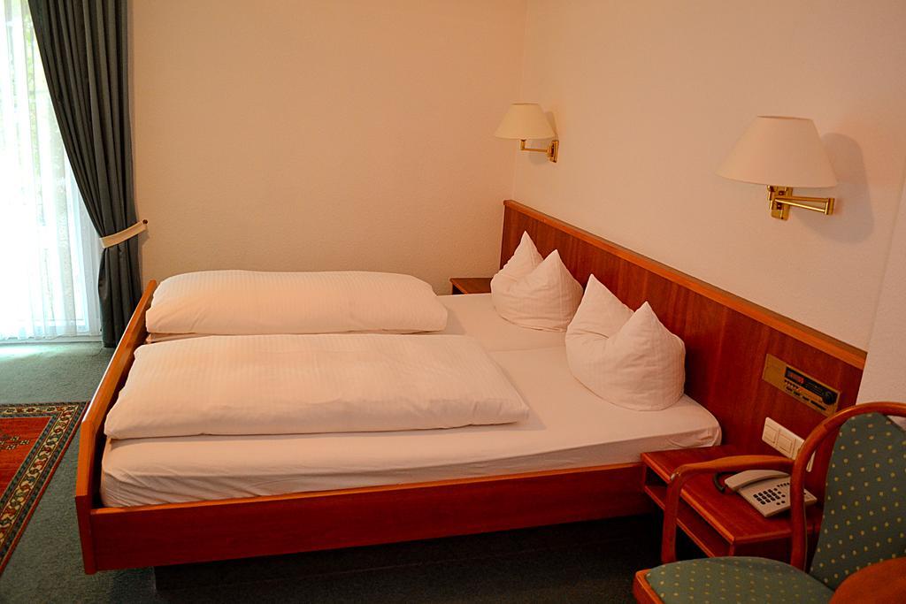 Kuner Weitzel Landgasthof Frohe Einkehr Gbr Merzhausen Extérieur photo