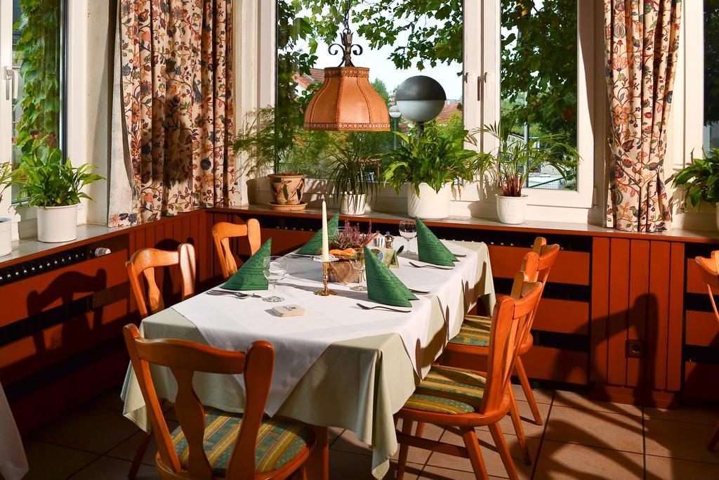 Kuner Weitzel Landgasthof Frohe Einkehr Gbr Merzhausen Extérieur photo