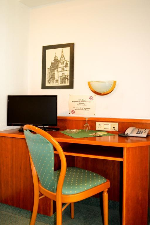 Kuner Weitzel Landgasthof Frohe Einkehr Gbr Merzhausen Chambre photo